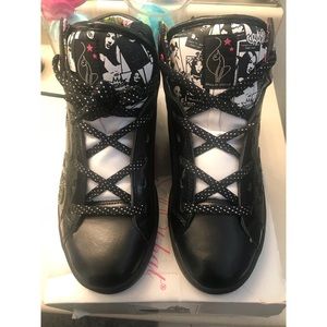 SIZE 11 BABYPHAT SNEAKERS